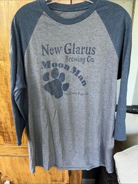 New Glarus Brewing Moon Man Raglan Long Sleeve Shirt - Gray/Blue